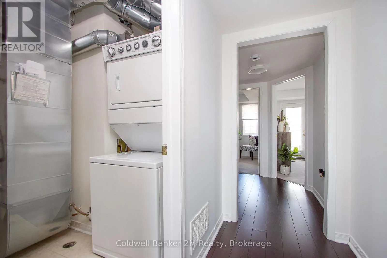 164 KINGSTON ROAD W