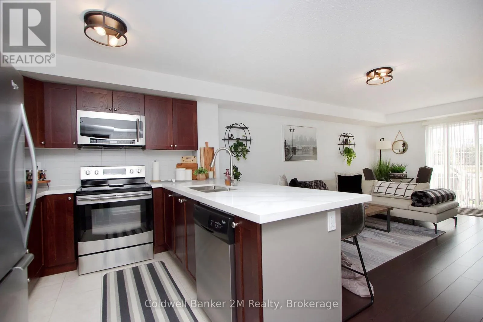 164 KINGSTON ROAD W
