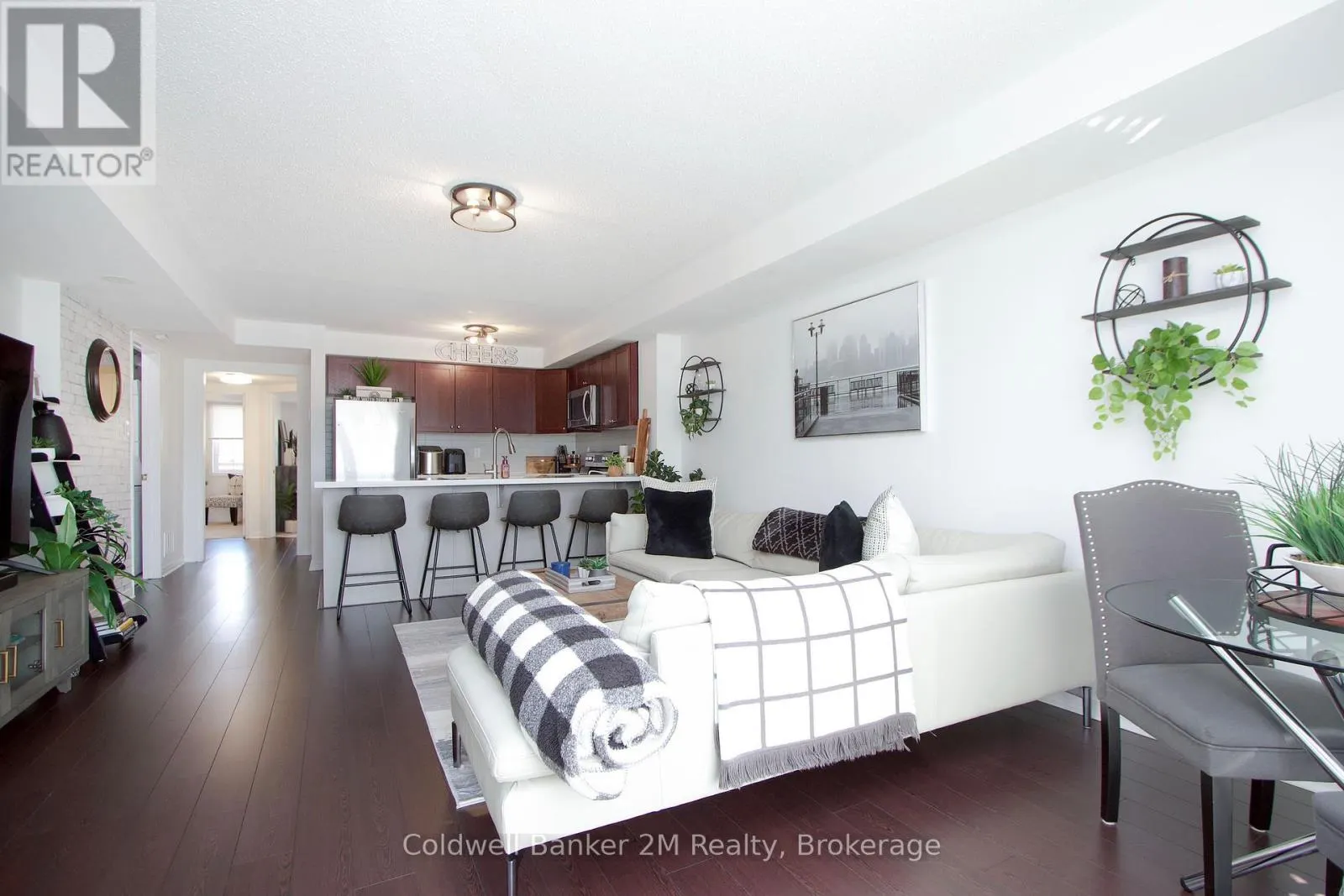 164 KINGSTON ROAD W