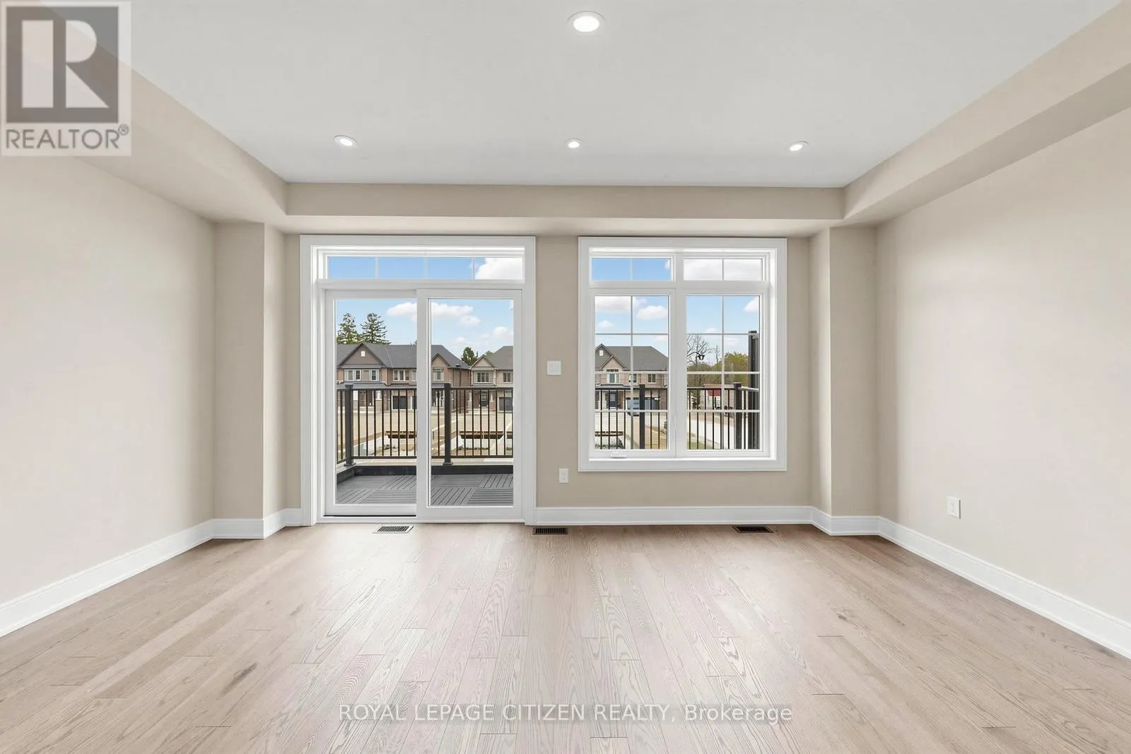 26 WAKELY CRESCENT