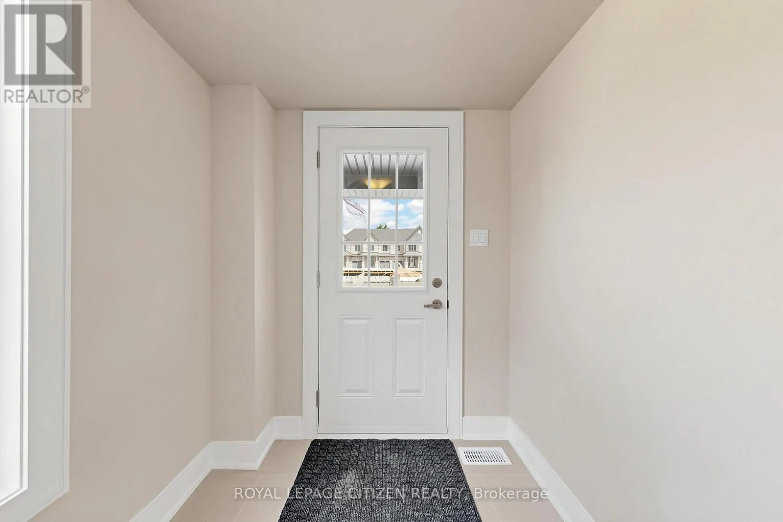 26 WAKELY CRESCENT