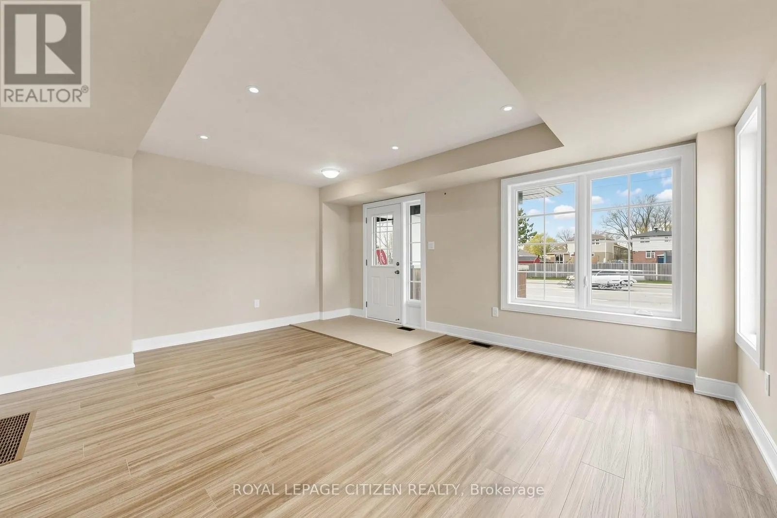 26 WAKELY CRESCENT