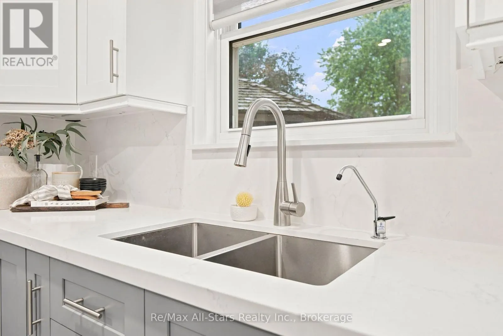 263 UNION AVENUE