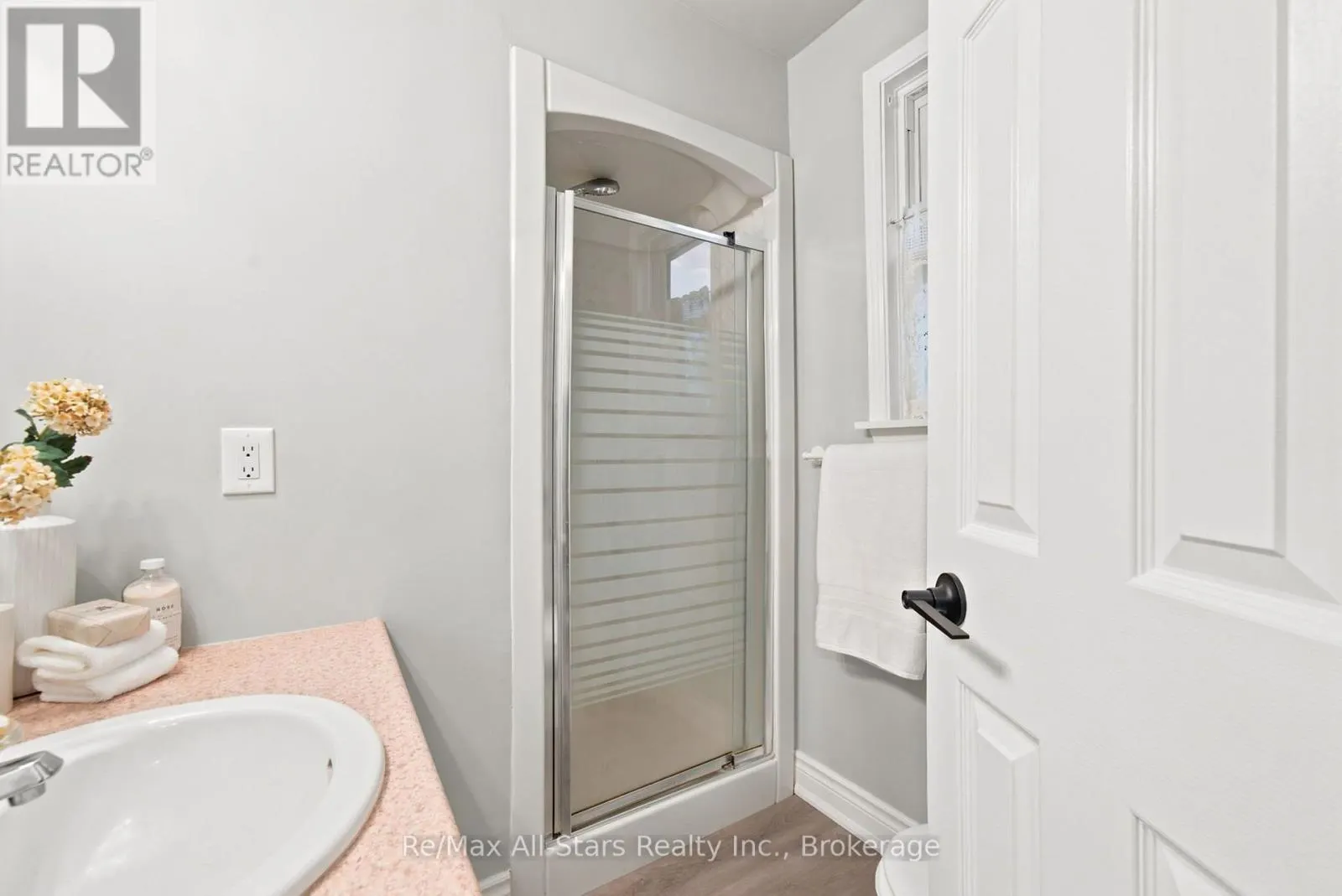 263 UNION AVENUE