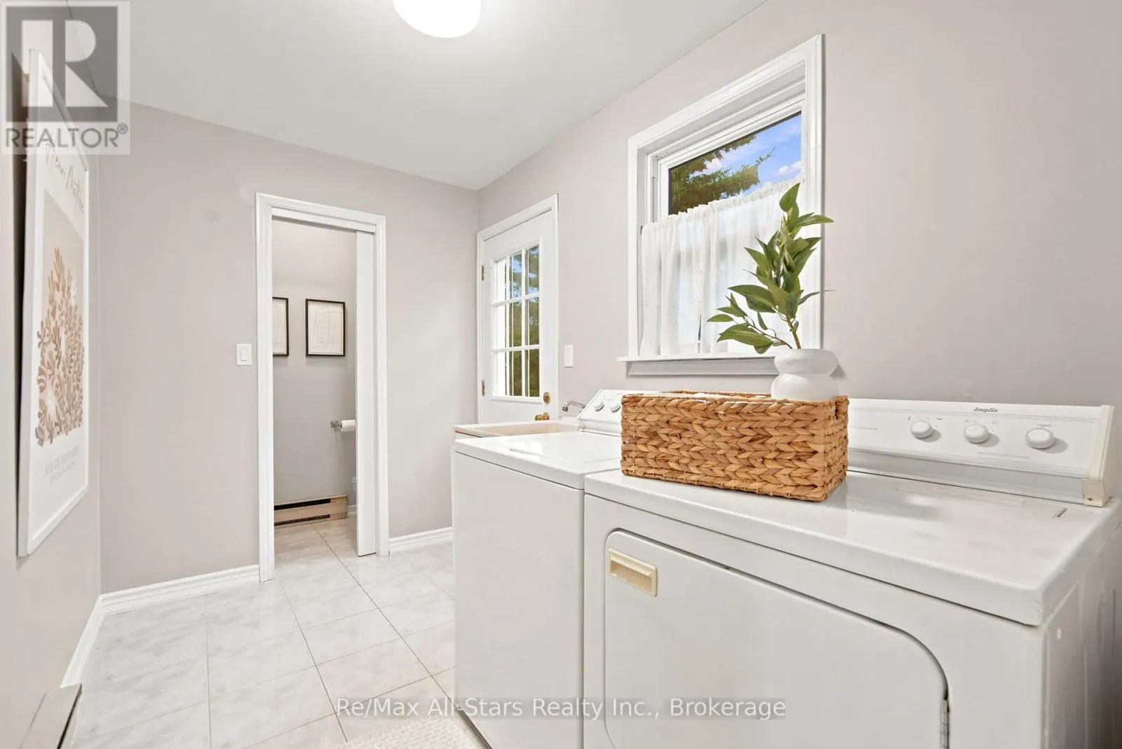 263 UNION AVENUE