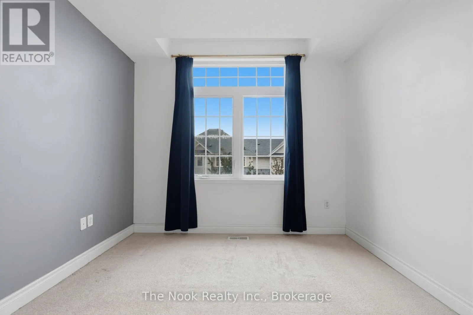 27 BLUNDEN ROAD