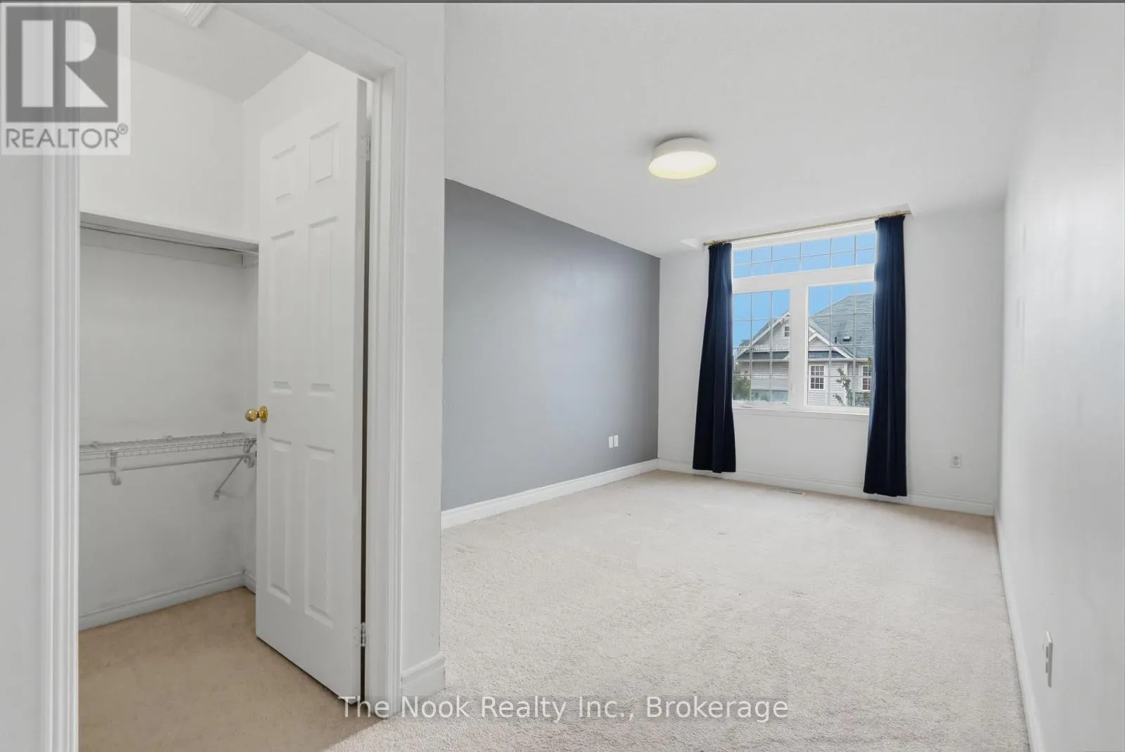 27 BLUNDEN ROAD