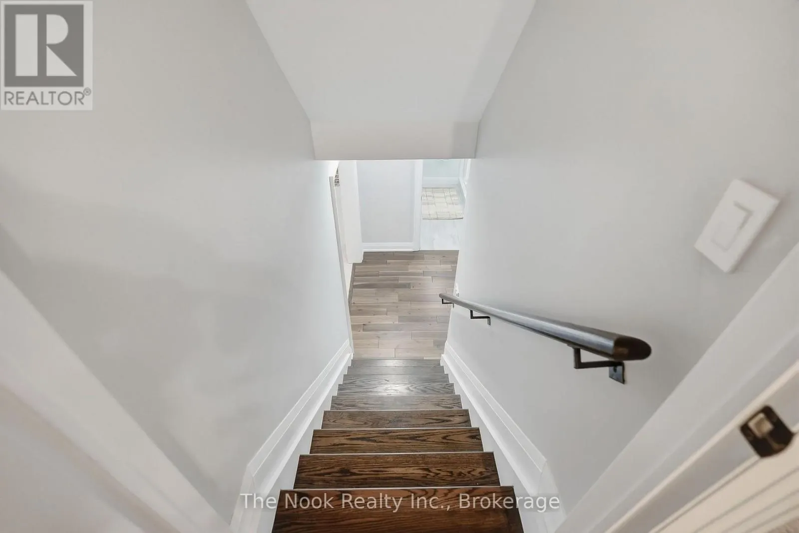 34 MAHAFFY PLACE