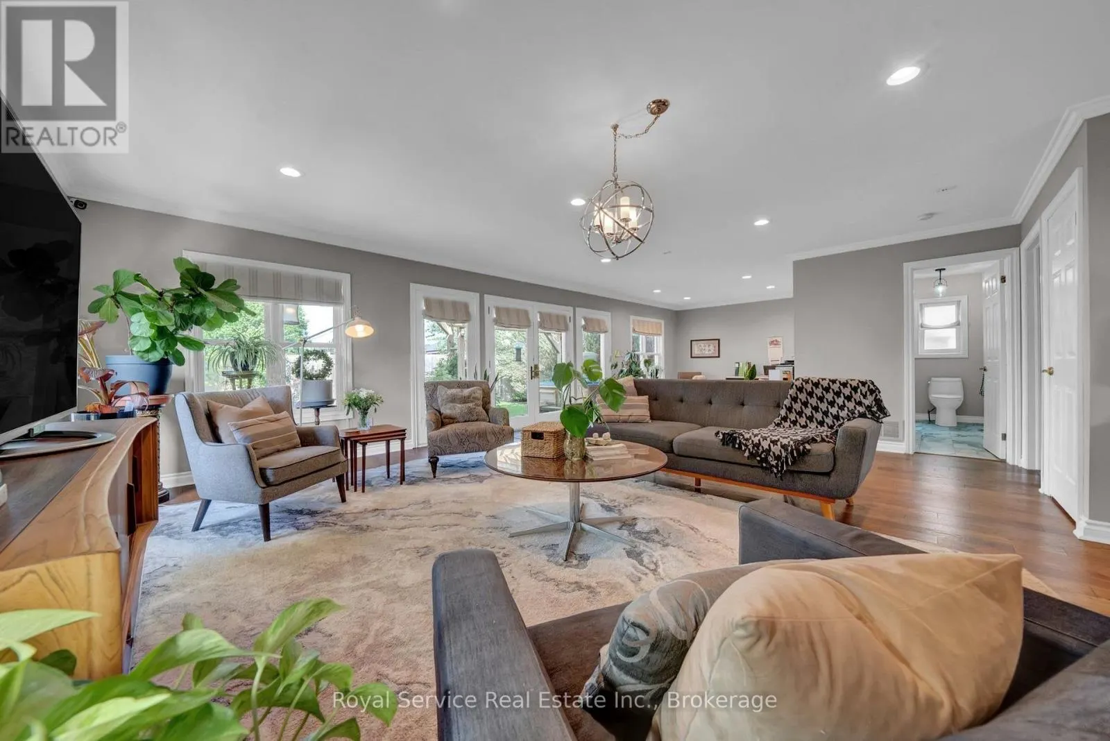 88 SIMPSON AVENUE