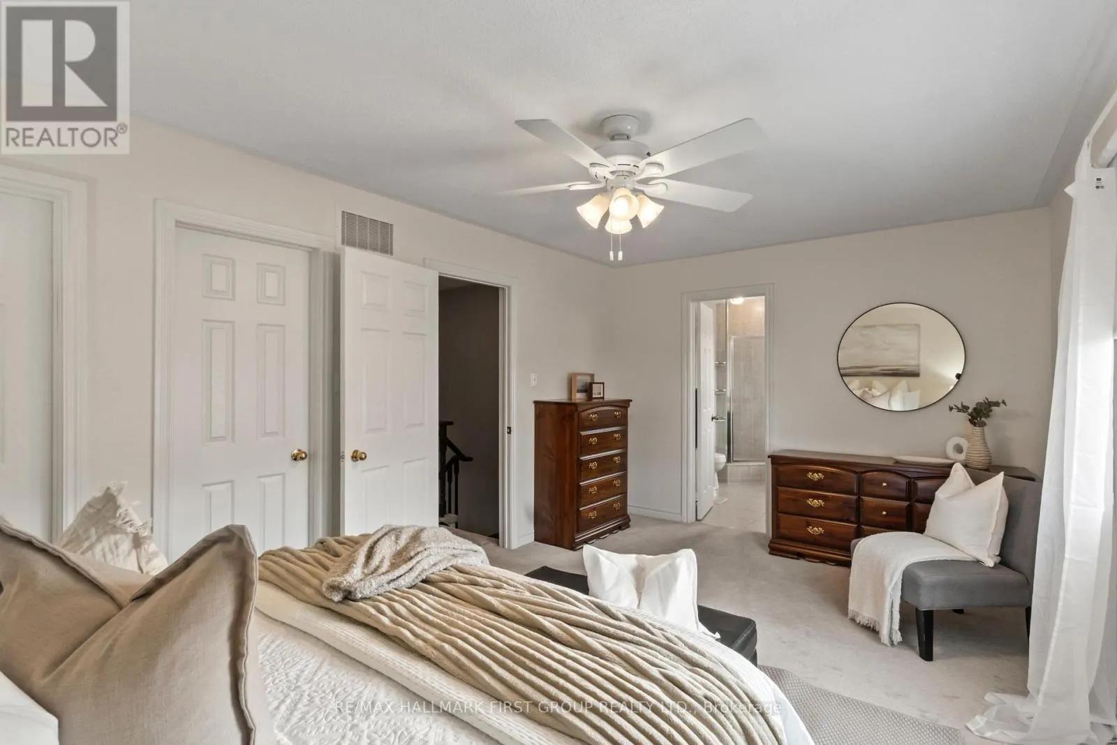 96 REDFERN CRESCENT