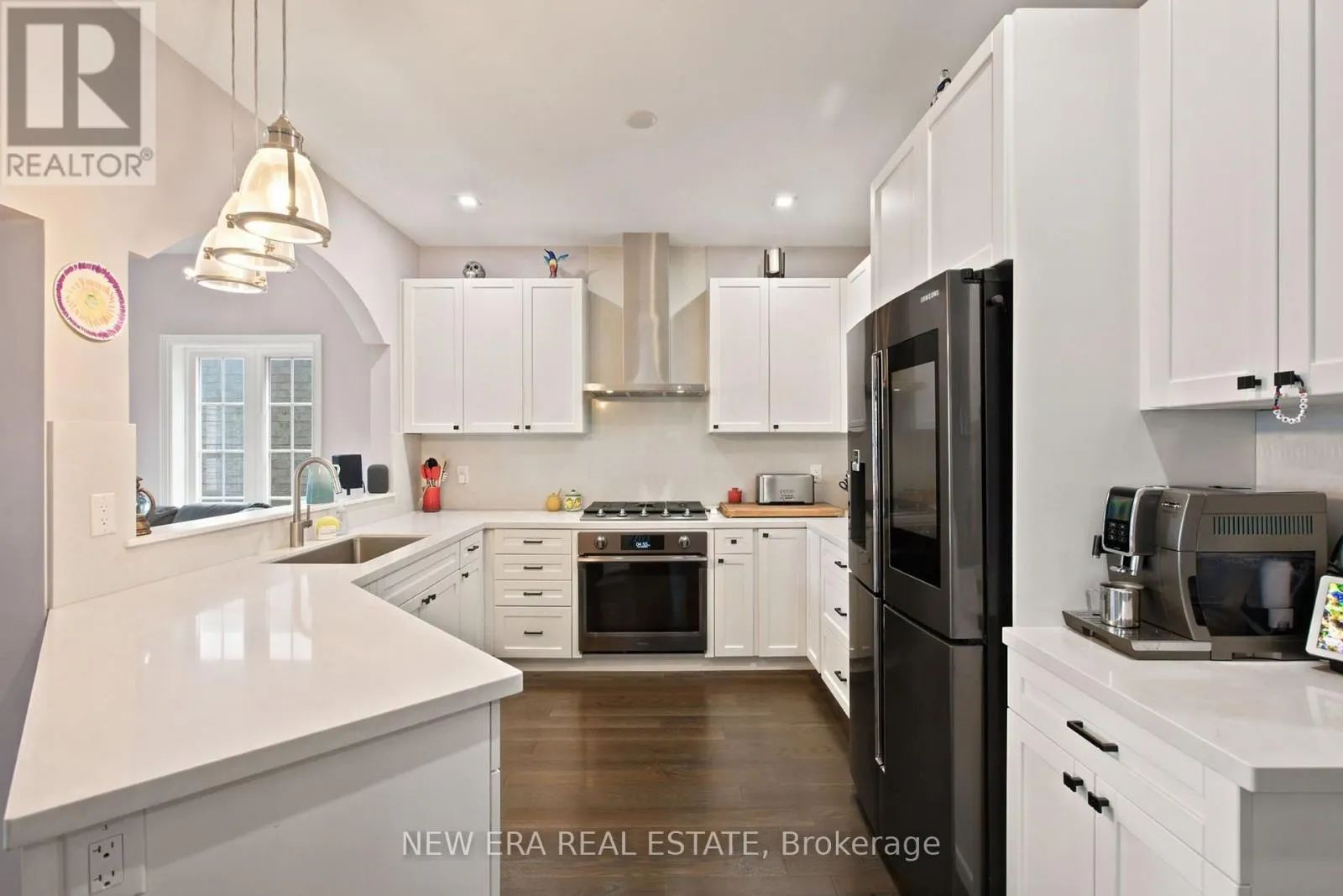 77 JEVONS DRIVE