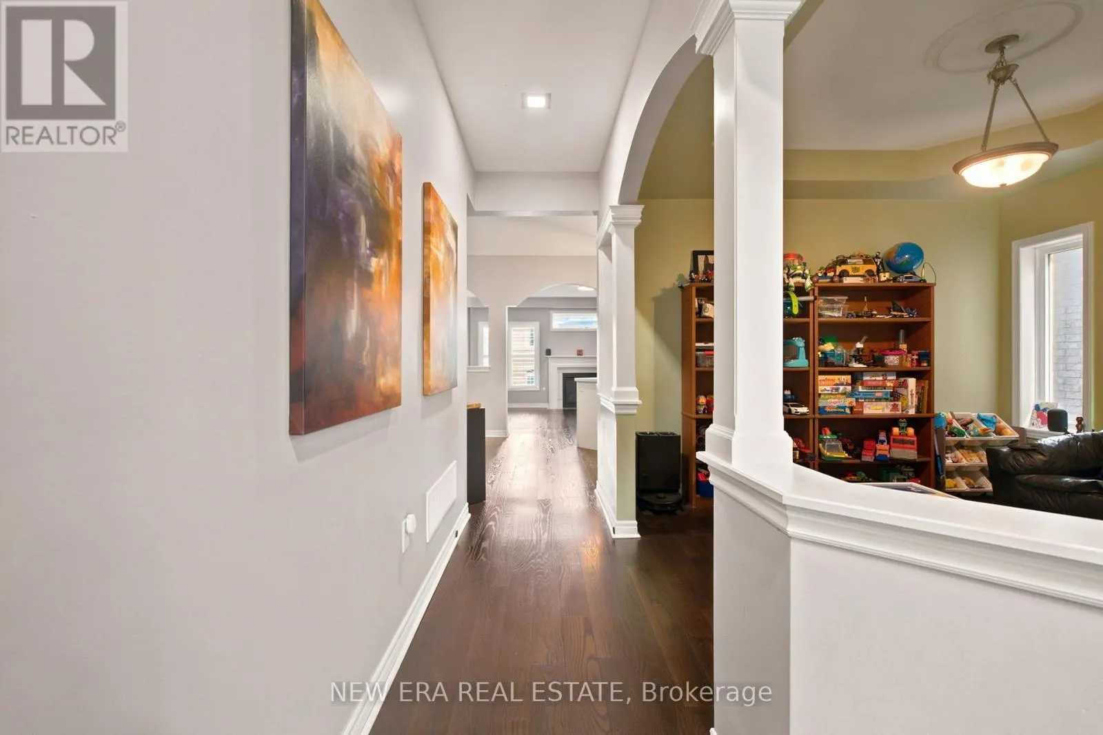 77 JEVONS DRIVE