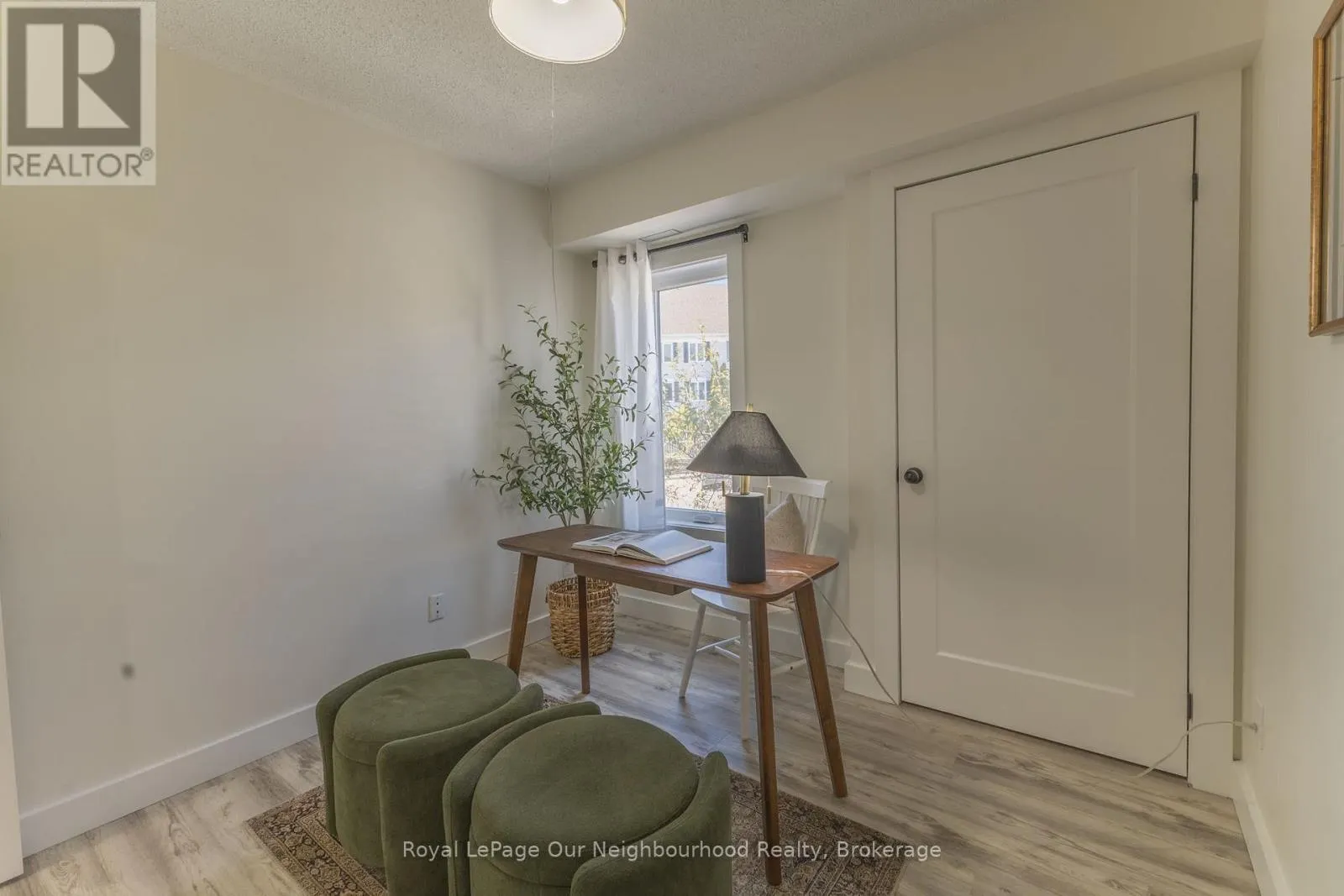 203 - 106 ASPEN SPRINGS DRIVE