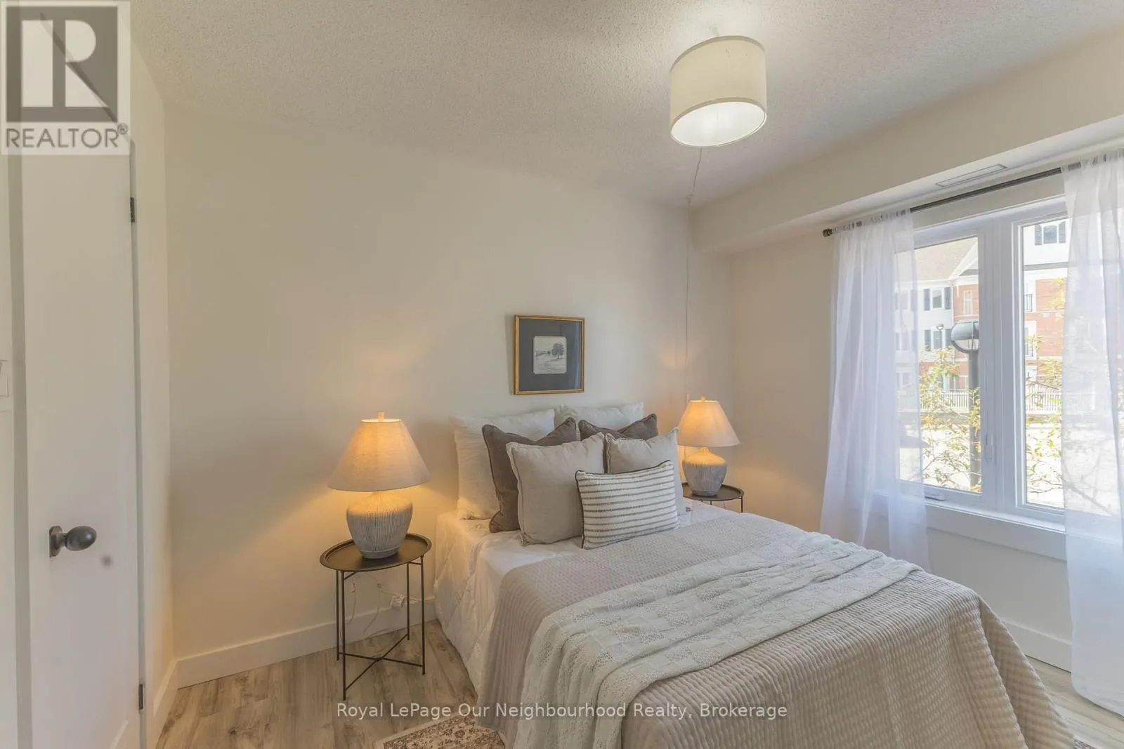 203 - 106 ASPEN SPRINGS DRIVE