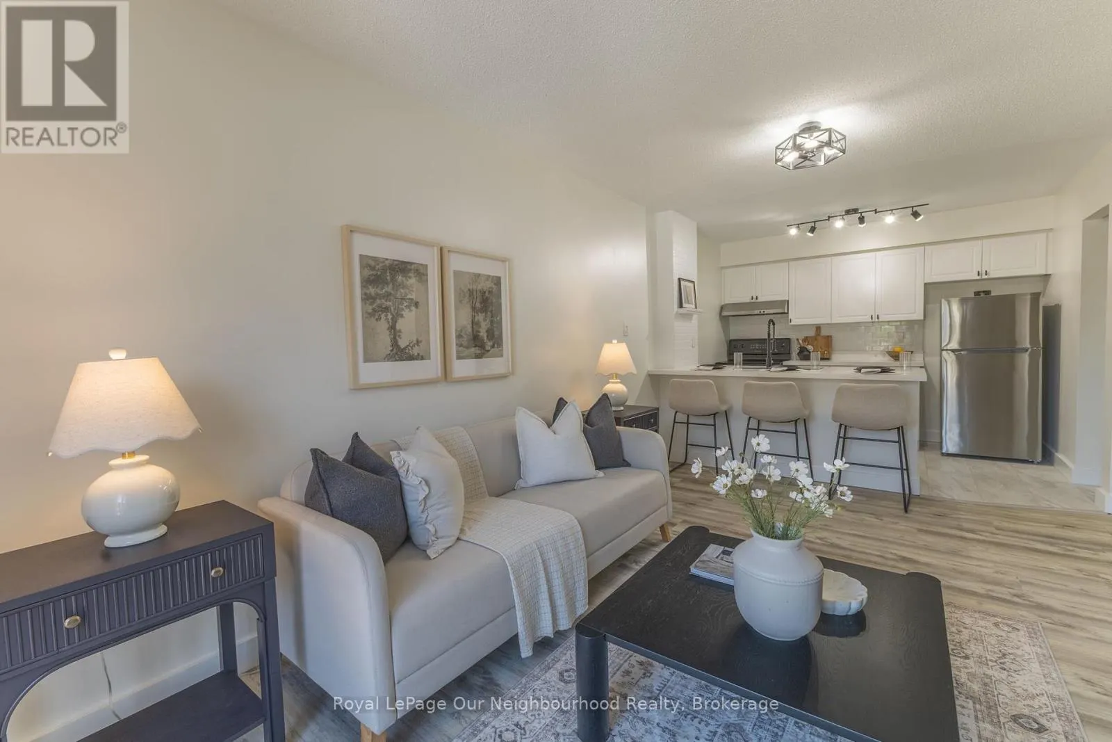 203 - 106 ASPEN SPRINGS DRIVE