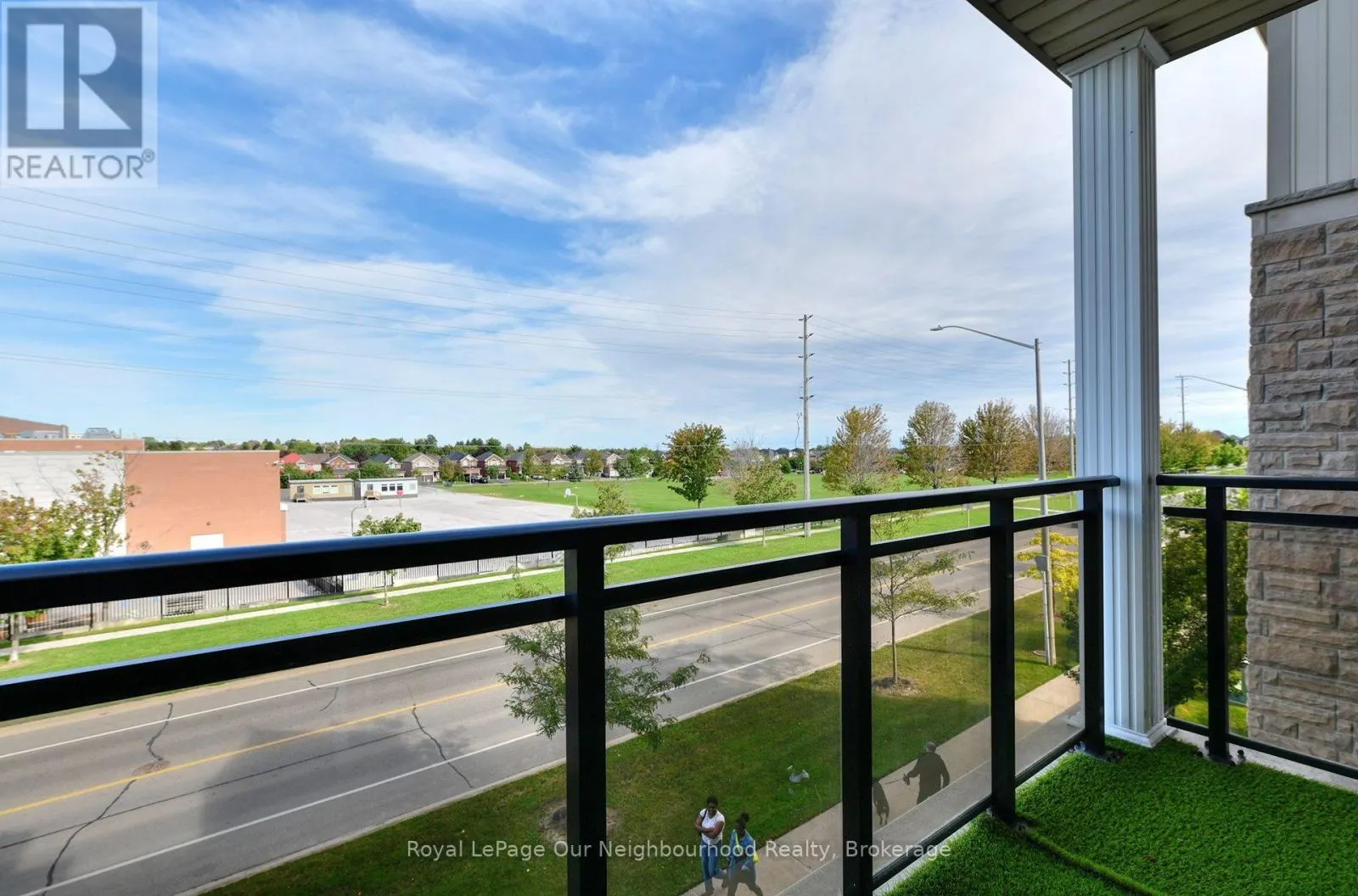205 - 1 SIDNEY LANE #205