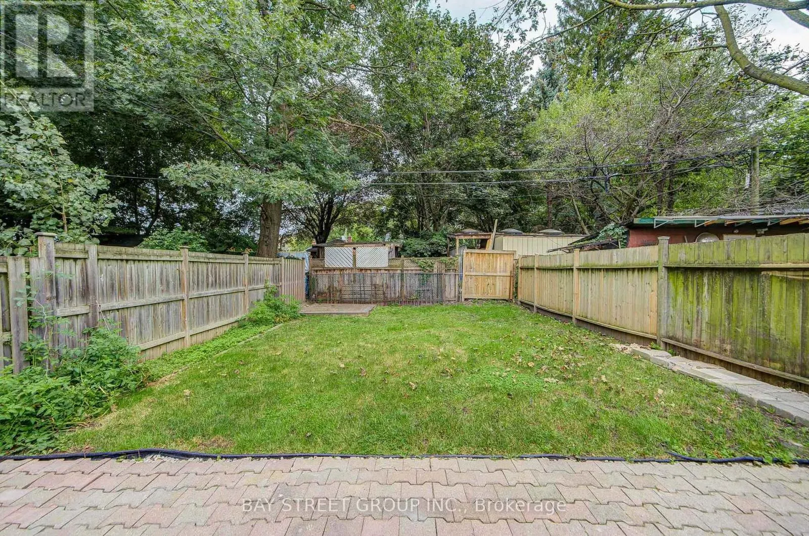 7 EMMOTT AVENUE