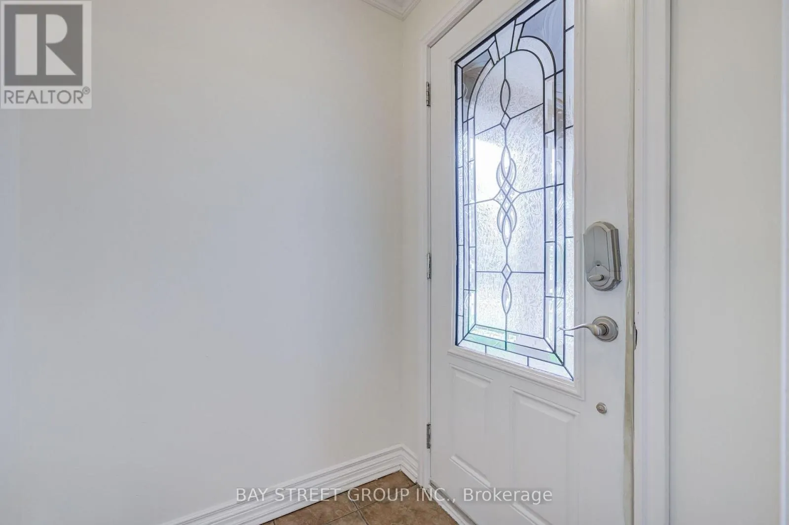 7 EMMOTT AVENUE