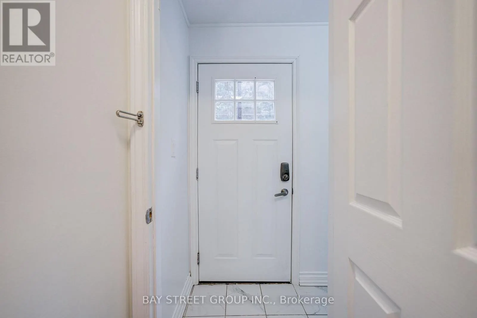 7 EMMOTT AVENUE