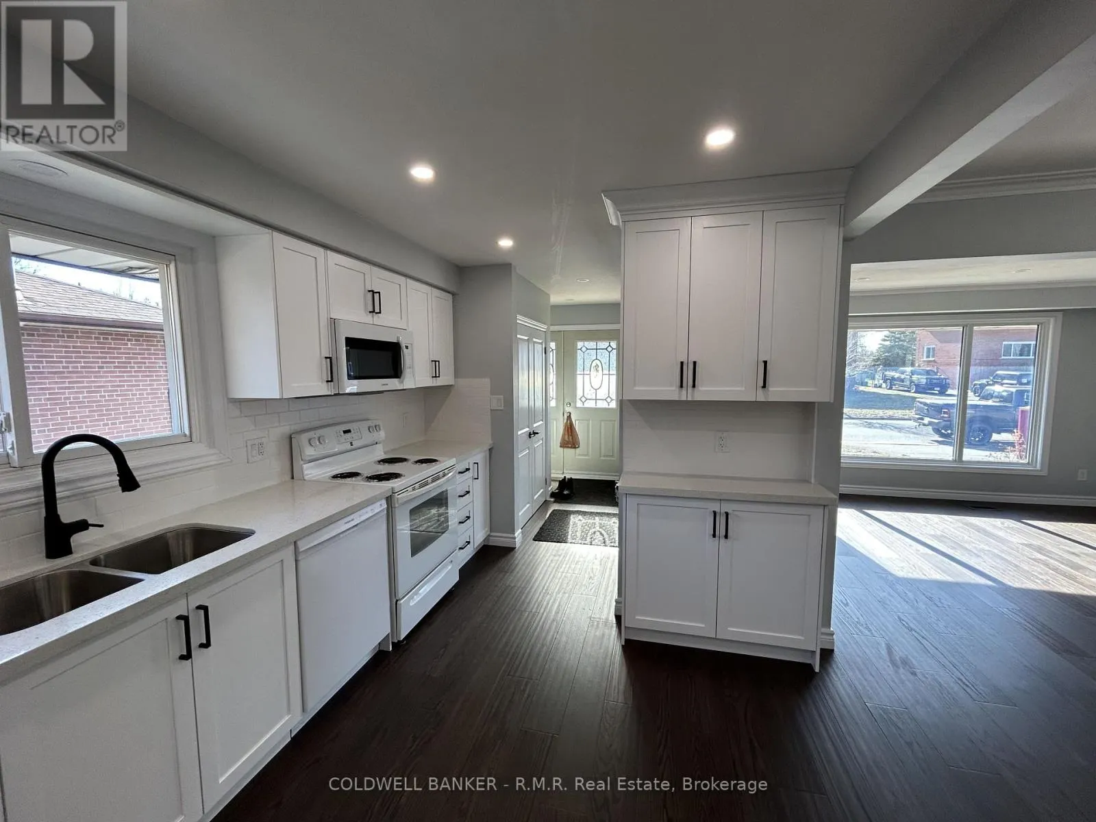 MAIN - 125 CABOT STREET #Main