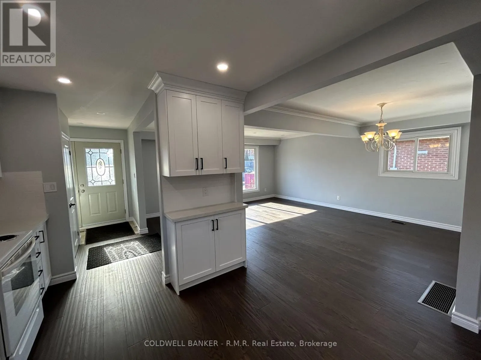 MAIN - 125 CABOT STREET #Main