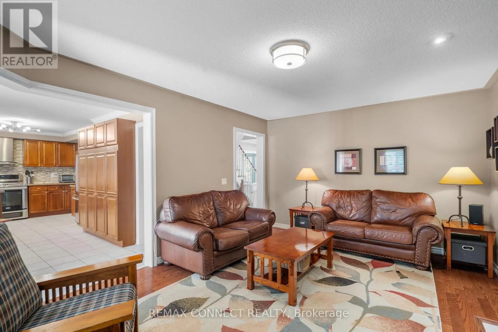 11 MCNEILAGE COURT