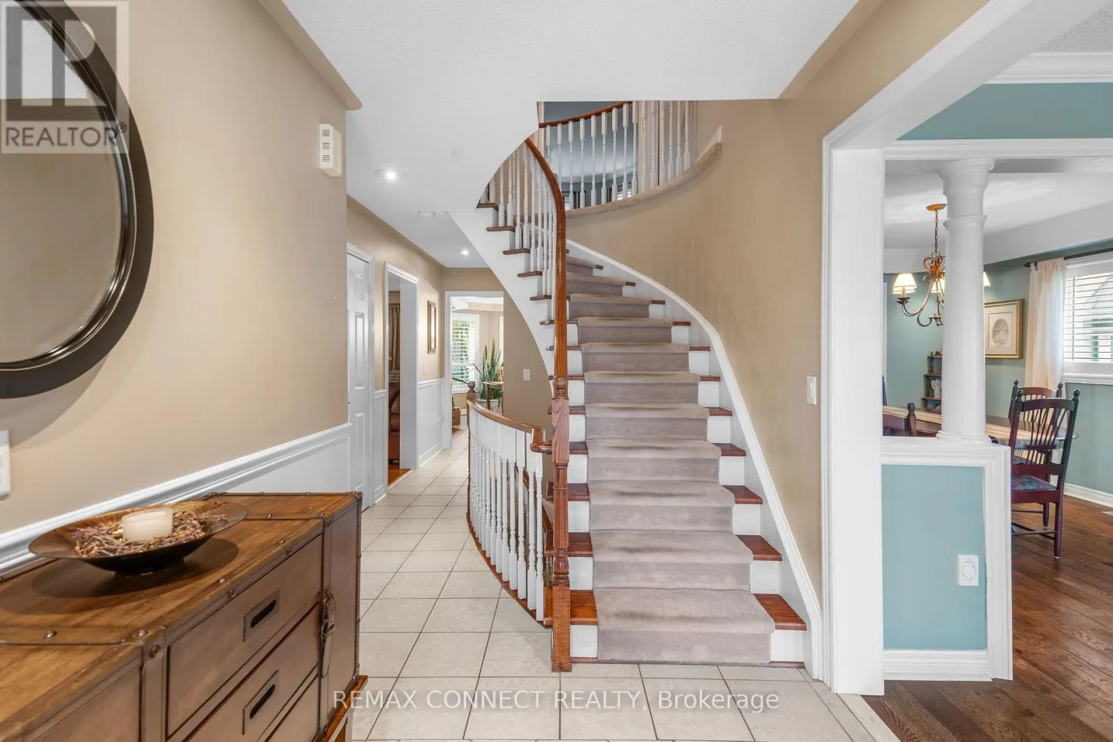 11 MCNEILAGE COURT