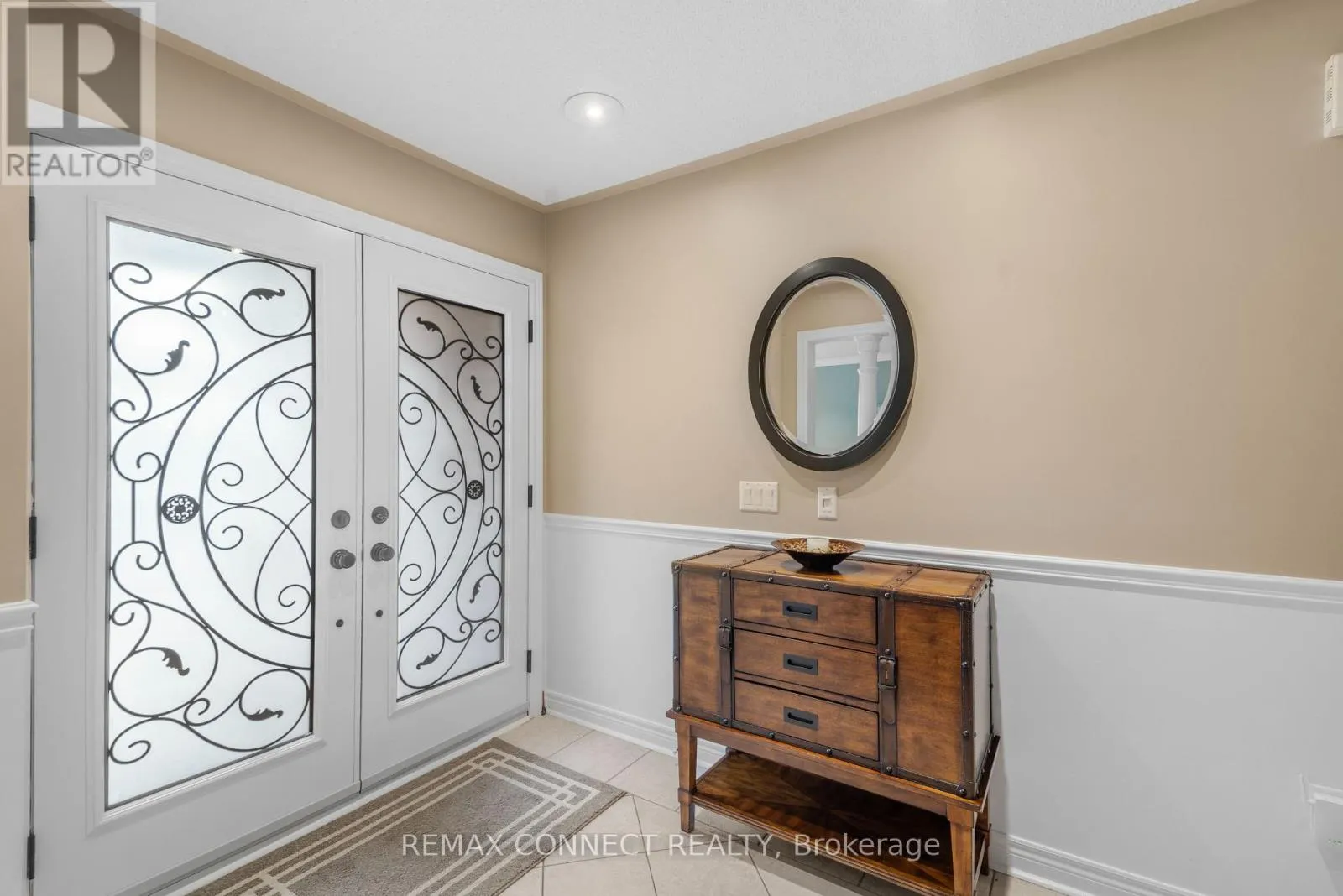 11 MCNEILAGE COURT