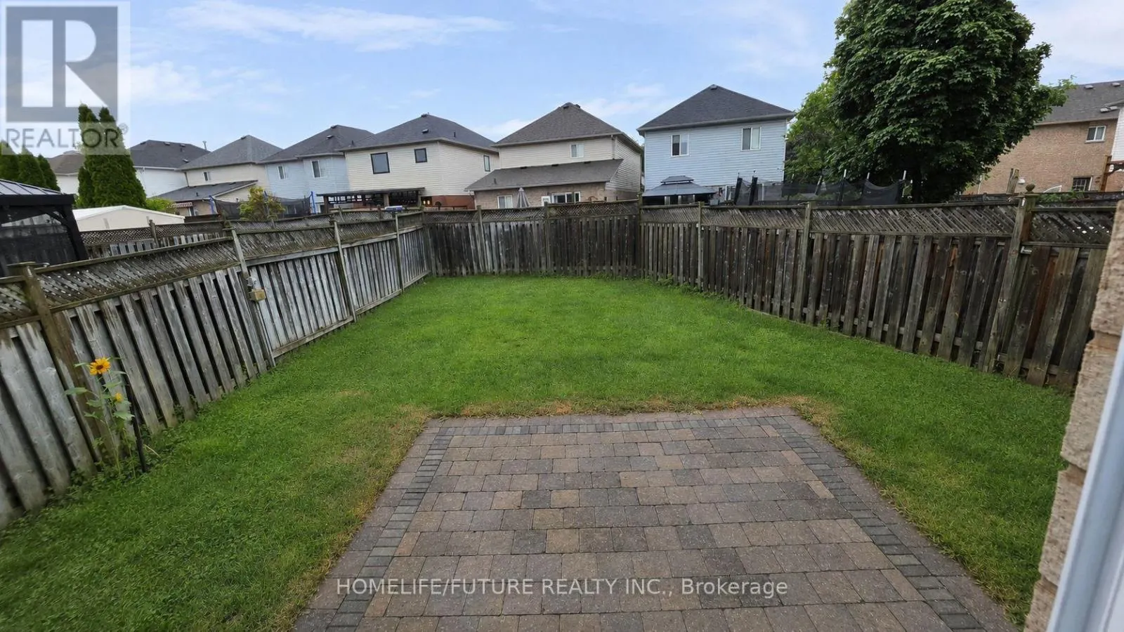 98 GUILDWOOD DRIVE