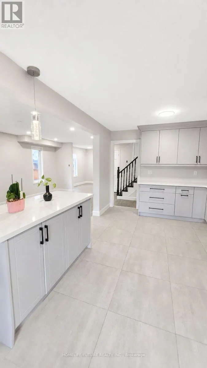 98 GUILDWOOD DRIVE