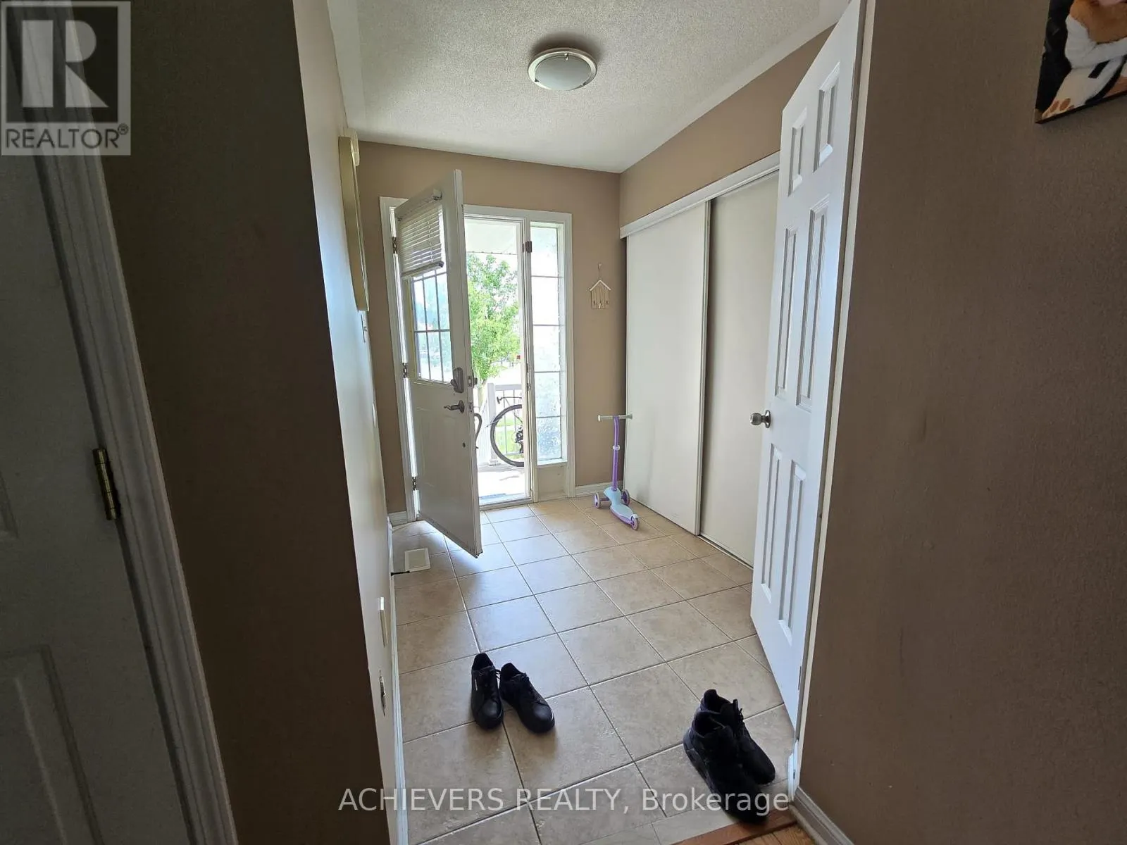 240 SCOTTSDALE DRIVE