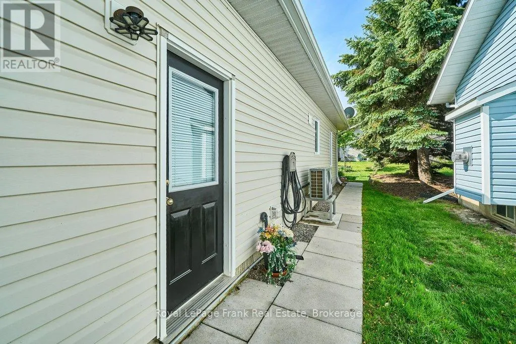 40 NIAGARA TRAIL