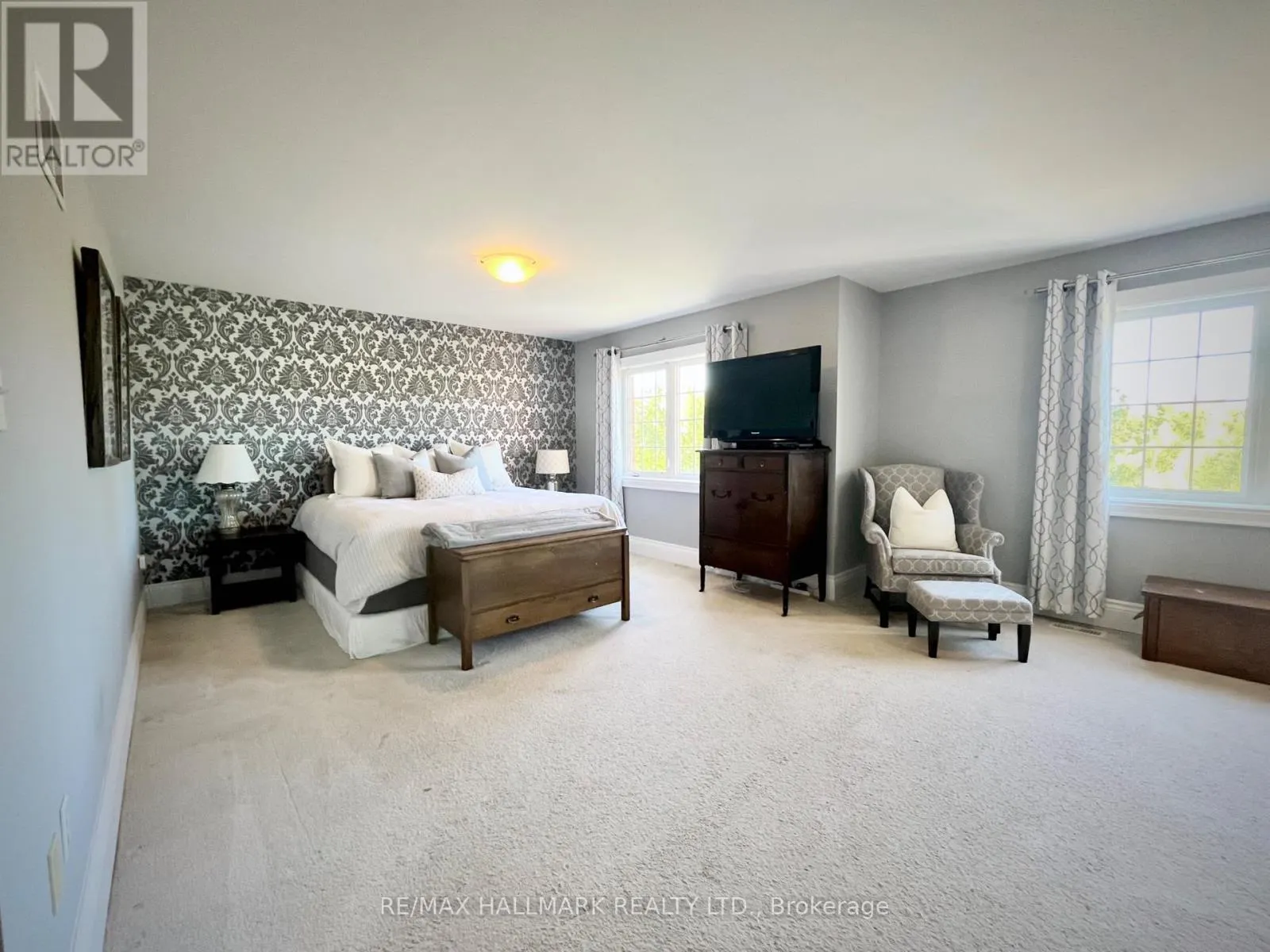 1864 ARBORWOOD DRIVE