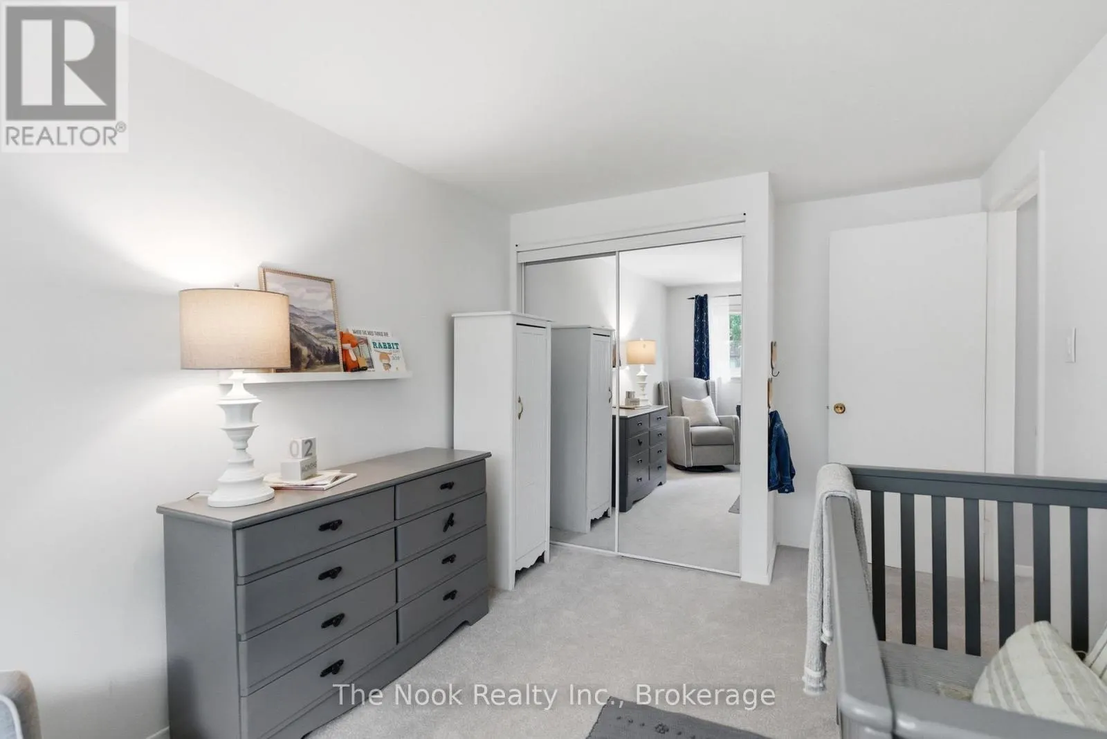 30 DEERPARK CRESCENT