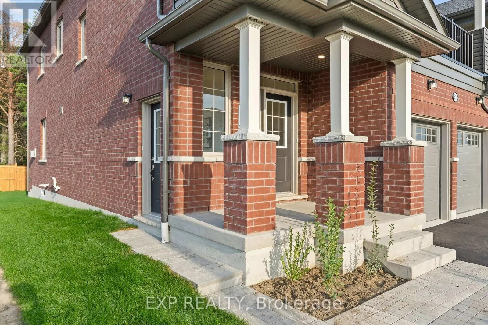 83 RACKHAM LANE