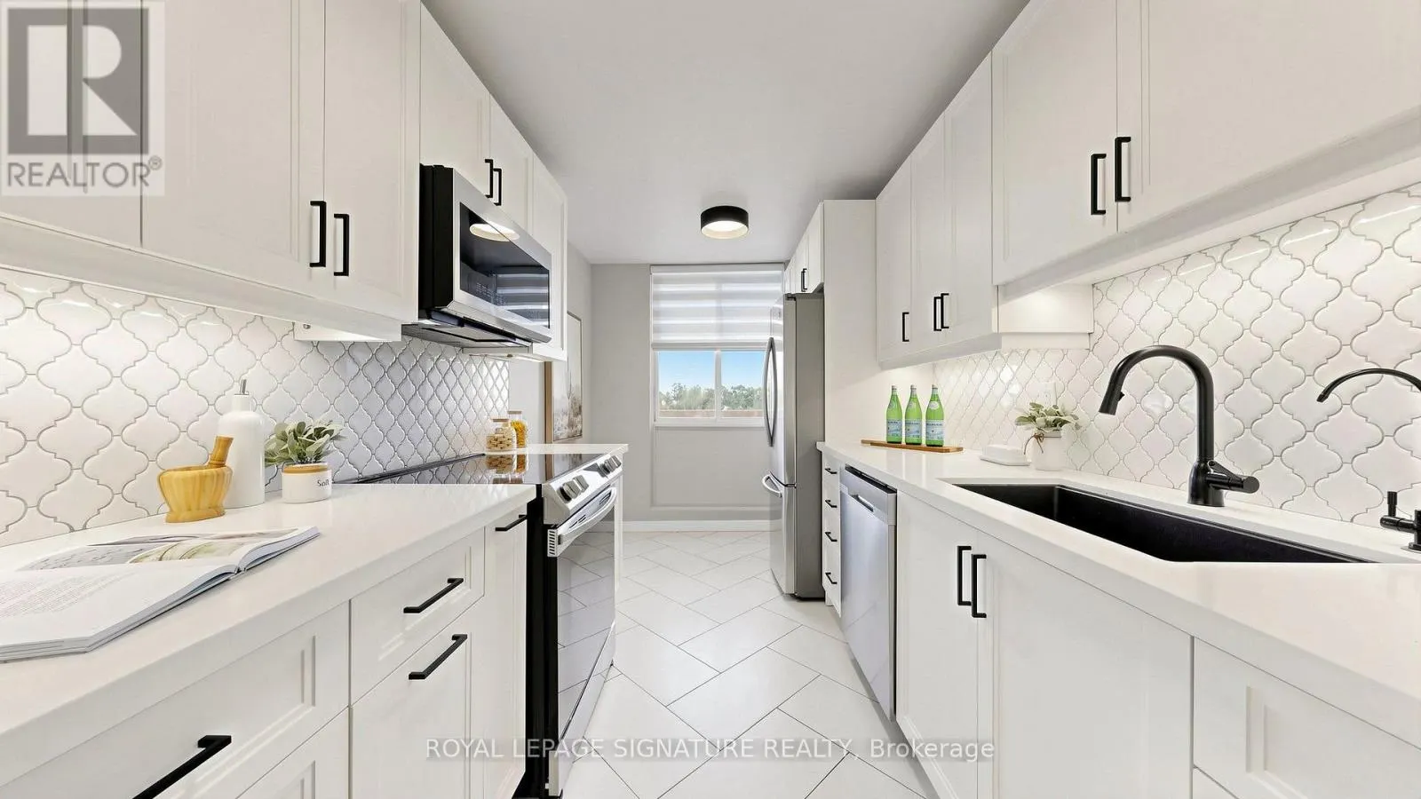 304 - 66 FALBY COURT