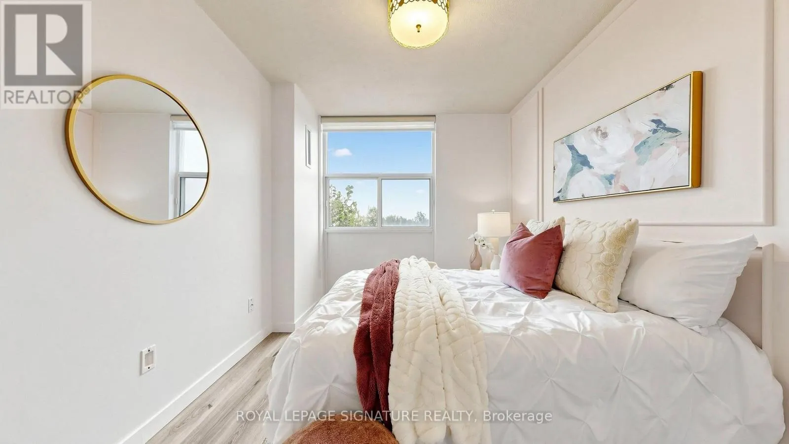 304 - 66 FALBY COURT