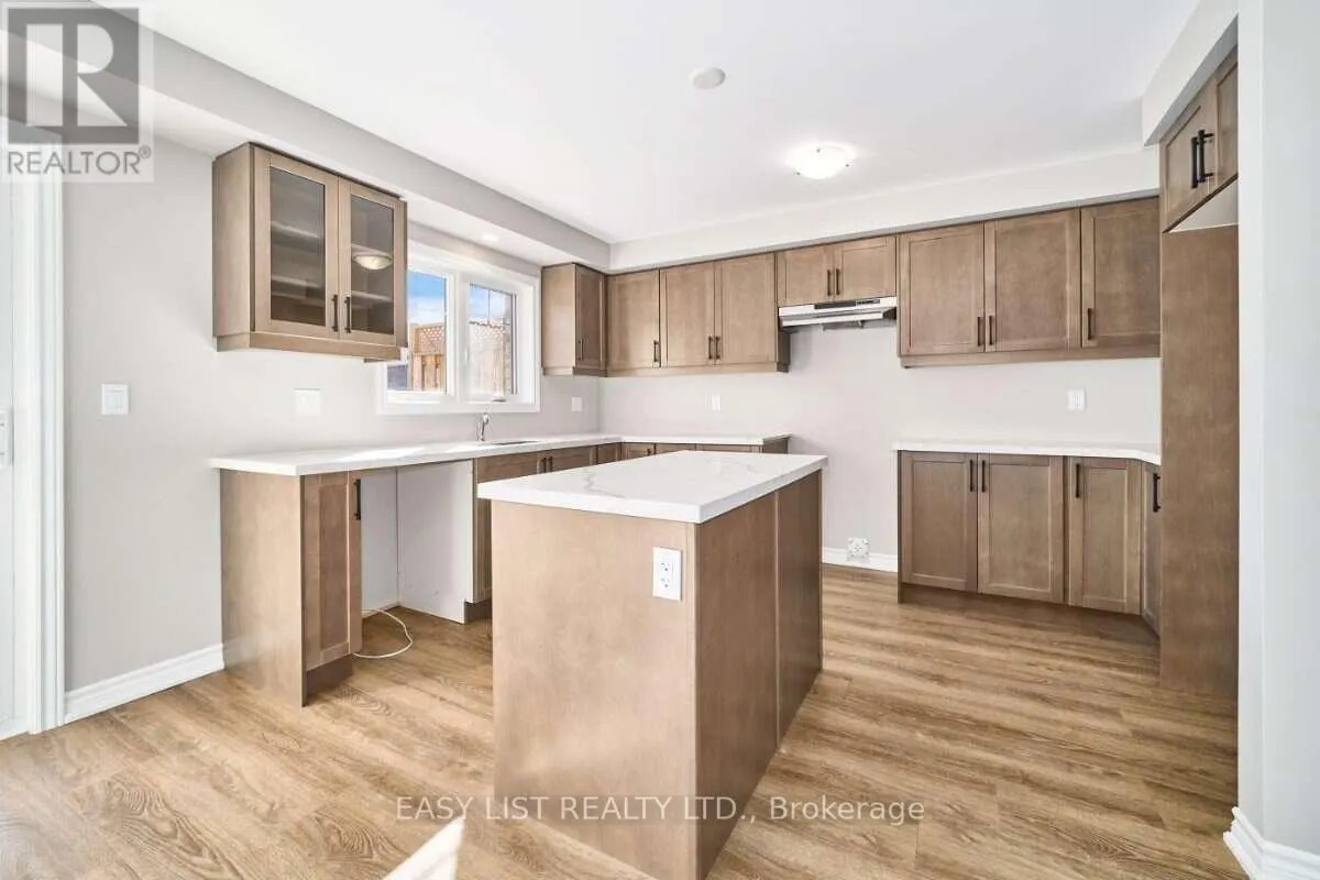 19 ADDYMAN CRESCENT