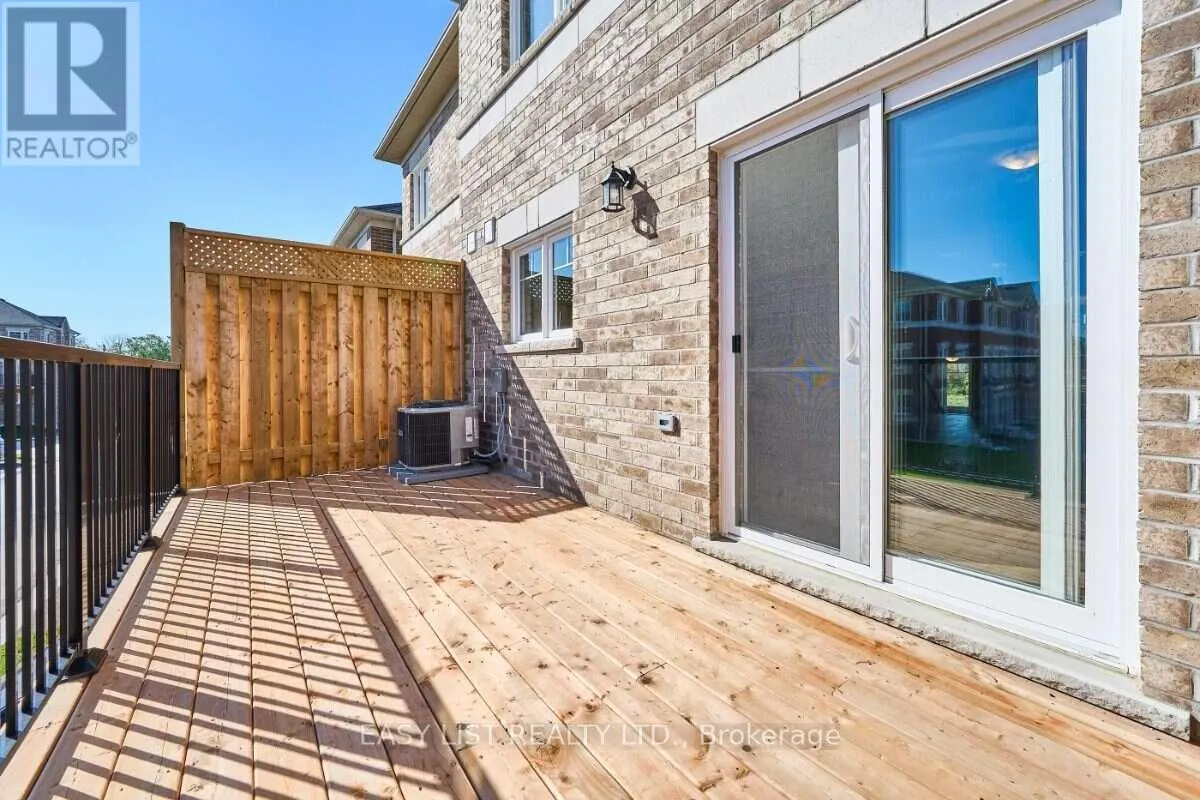19 ADDYMAN CRESCENT