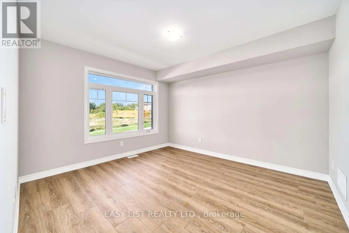 19 ADDYMAN CRESCENT