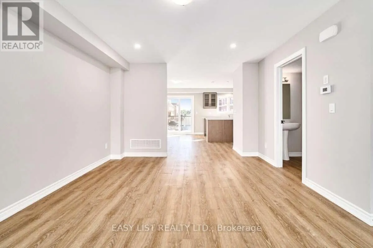 19 ADDYMAN CRESCENT