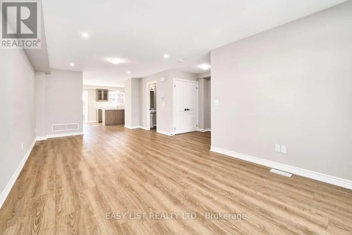 19 ADDYMAN CRESCENT