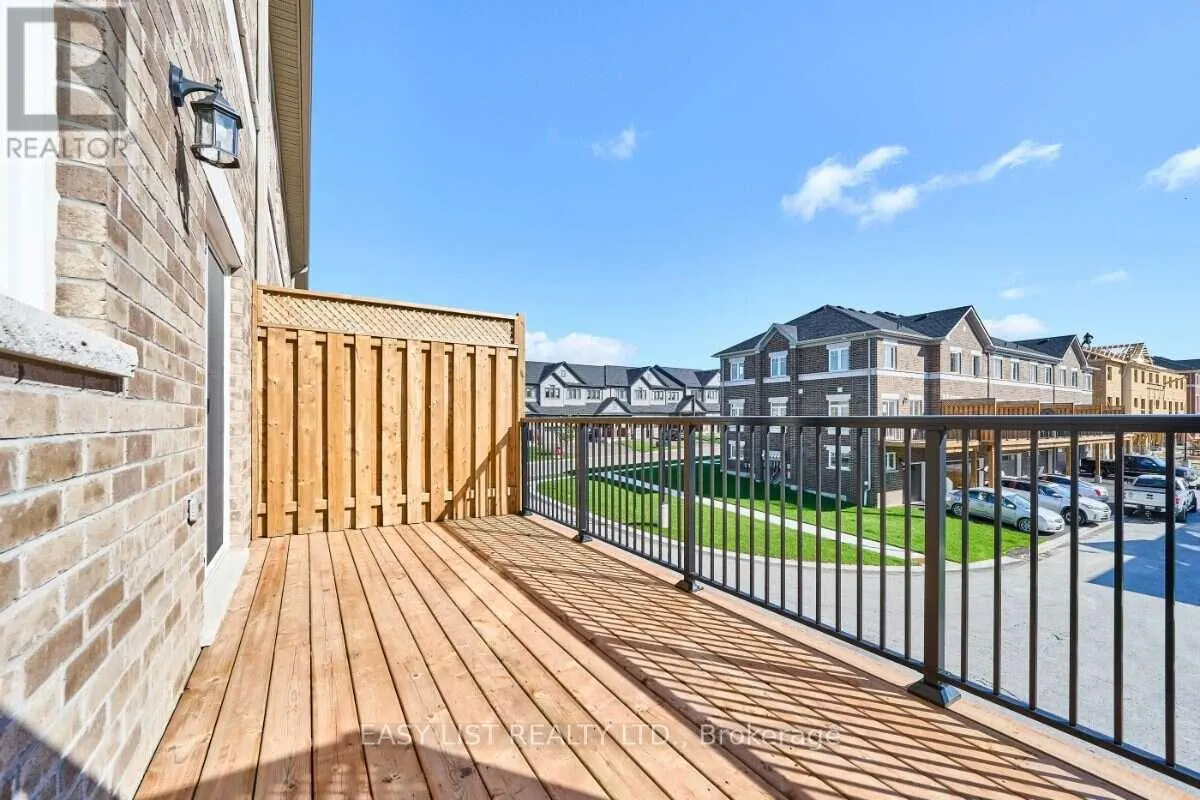 19 ADDYMAN CRESCENT
