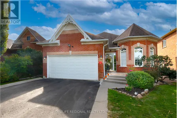 40 ARNOLD CRESCENT