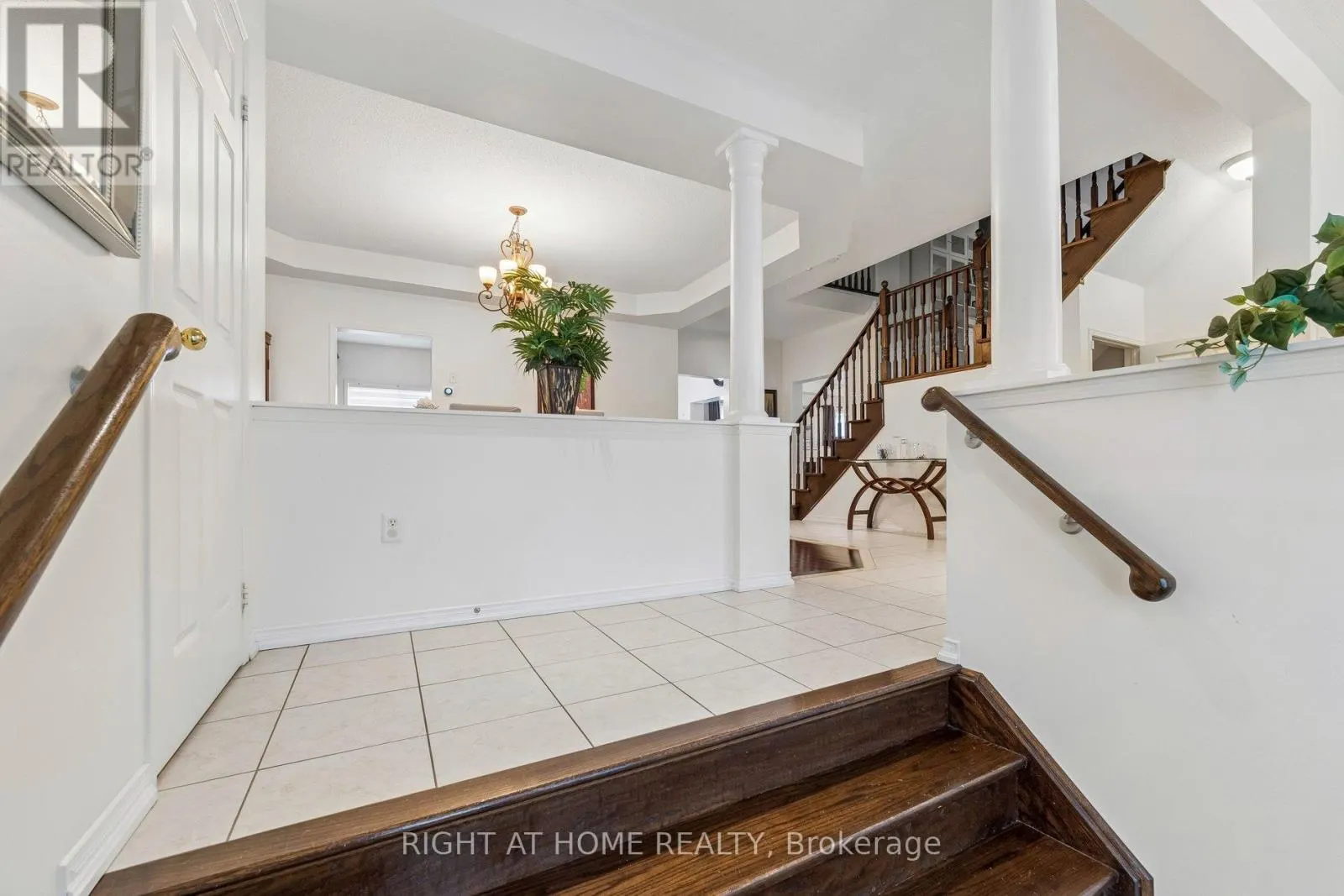 13 WESTON CRESCENT