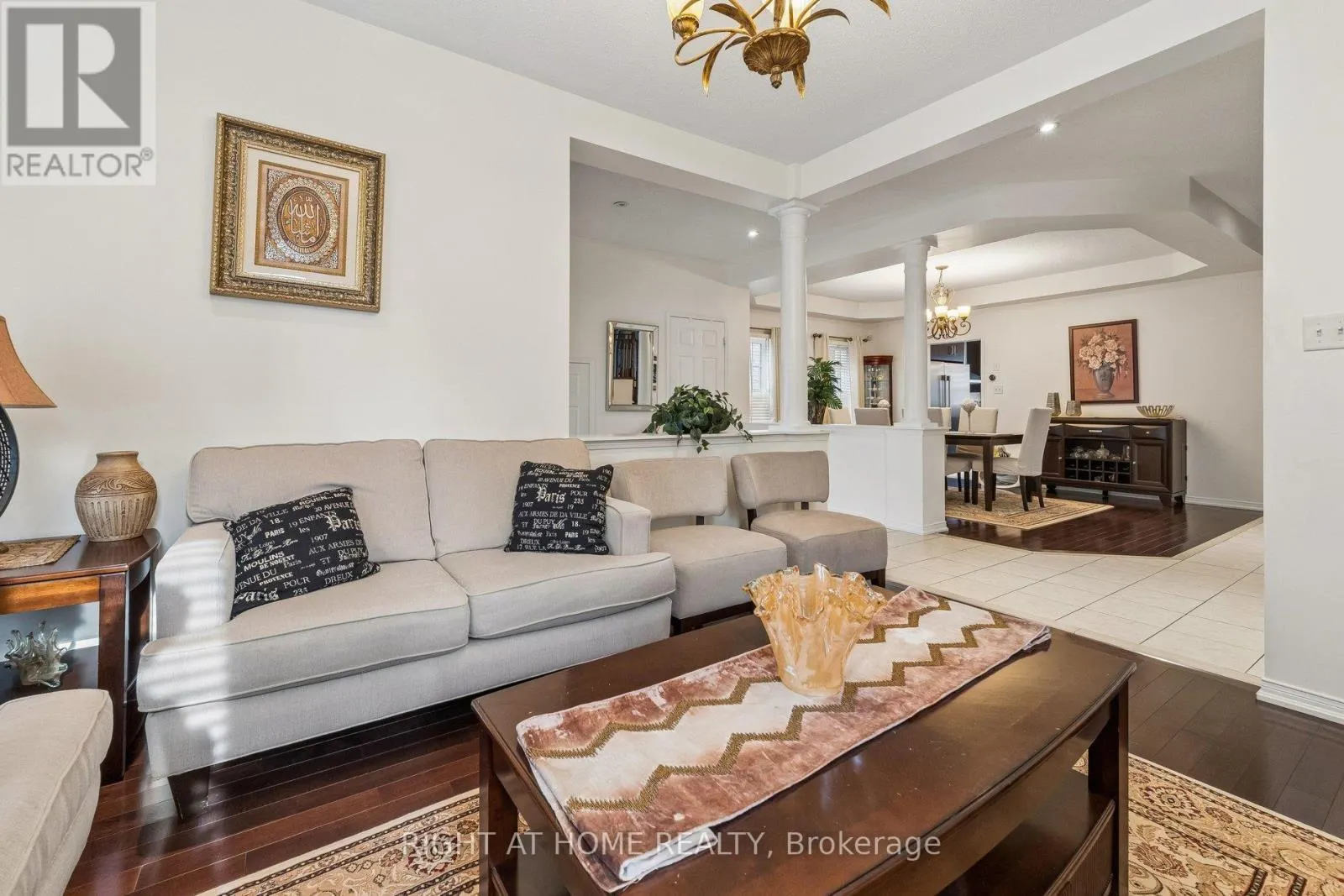 13 WESTON CRESCENT