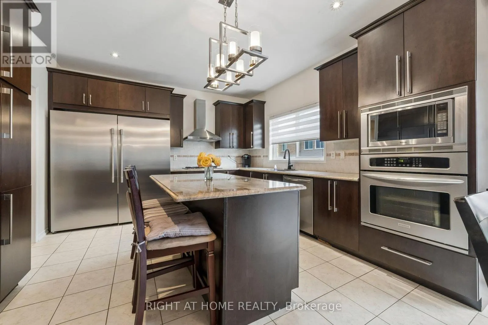 13 WESTON CRESCENT
