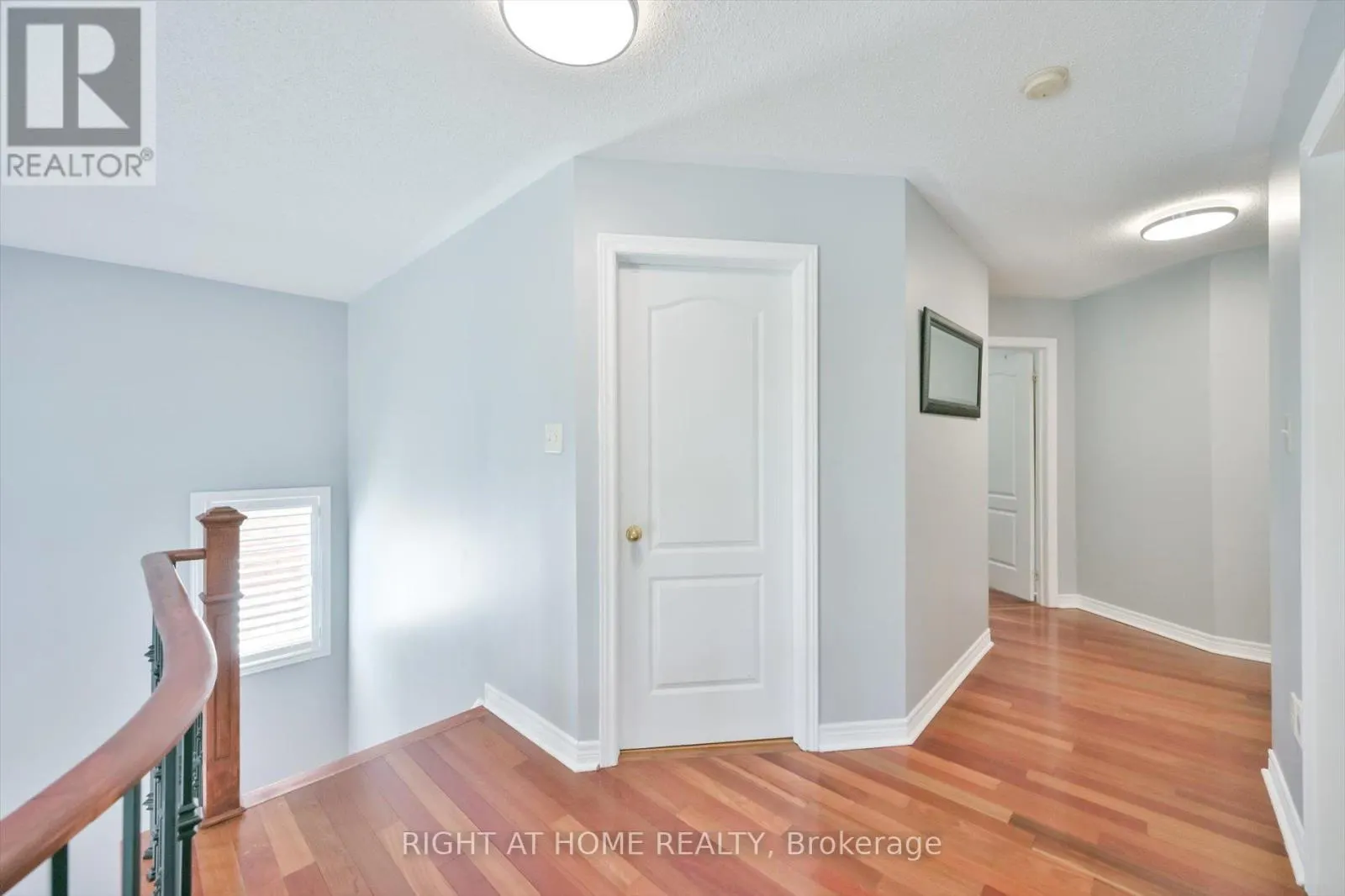 57 HOPKINSON CRESCENT