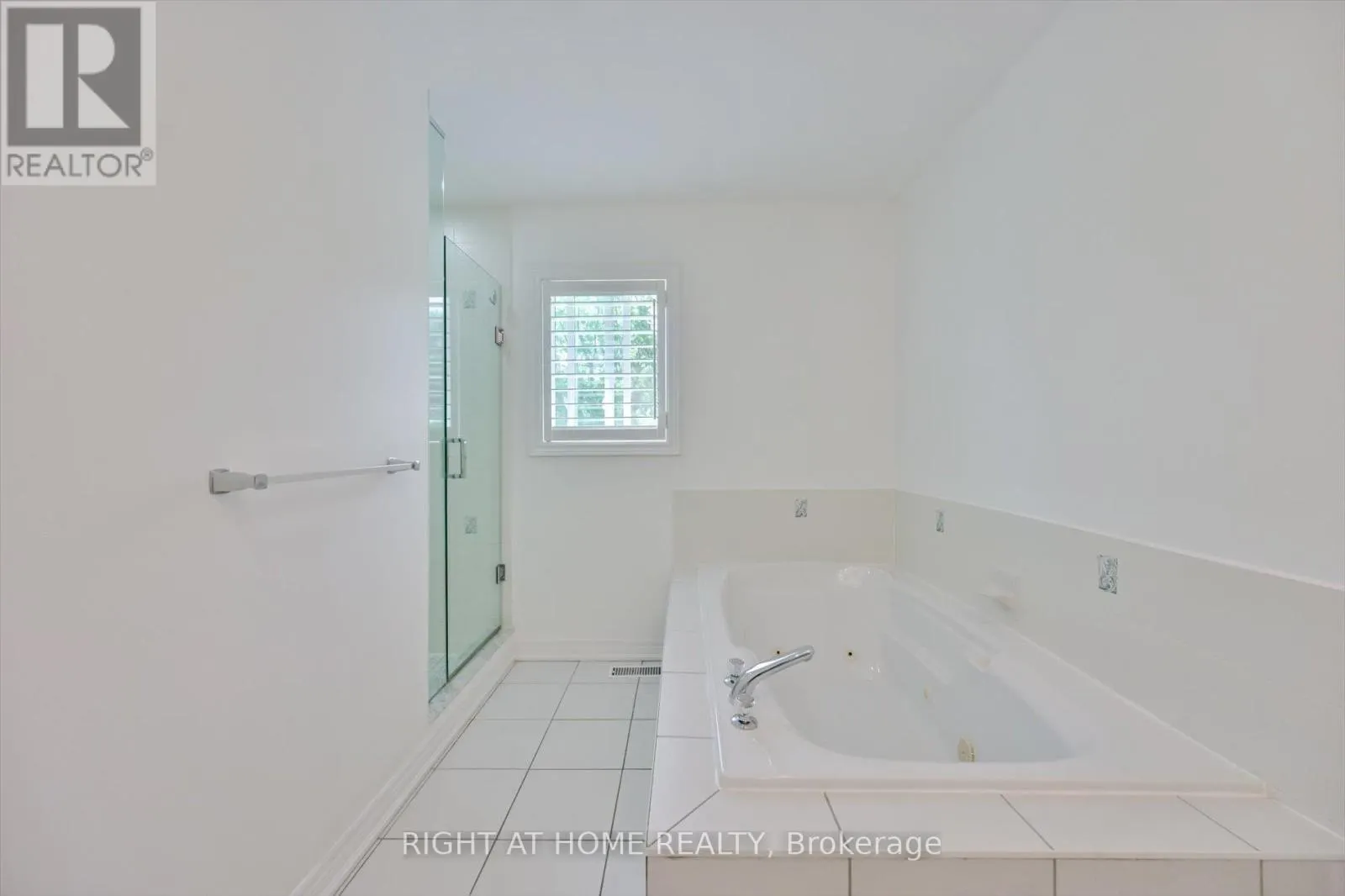 57 HOPKINSON CRESCENT