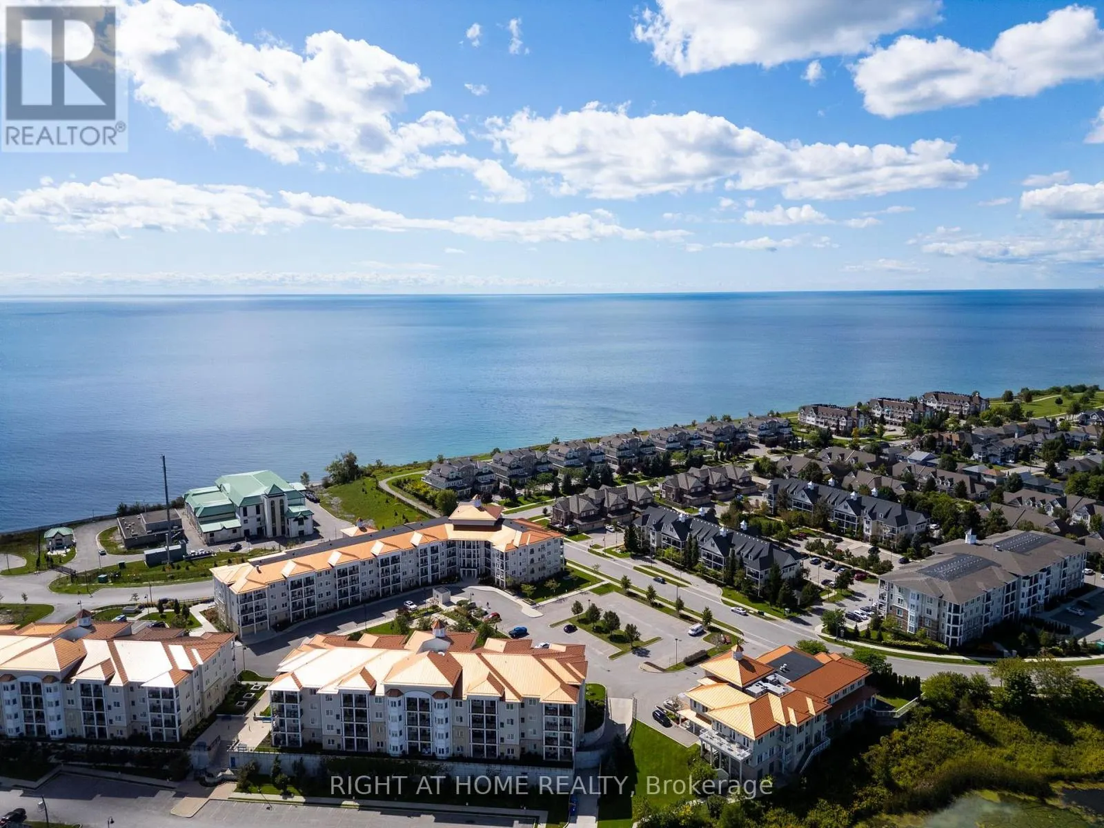 308 - 75 SHIPWAY AVENUE